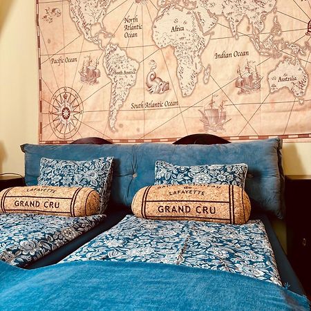 Pirate Family, Theme Room, Free Parking Karlovy Vary Luaran gambar